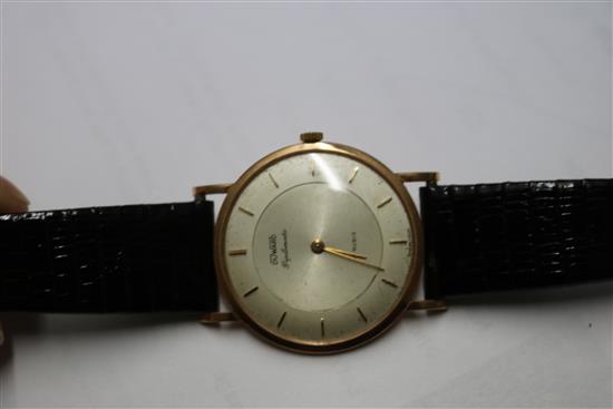 A gentlemans 18ct gold Duward Diplomatic manual wind dress wrist watch,